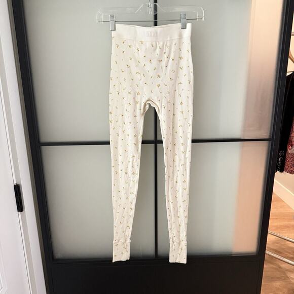 Skims Rib Leggings Size XXS Marigold Rosebud Print Pants Pajamas NEW NWT - Picture 5 of 14